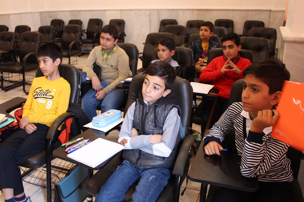 کارگاه داستان نويسي بچههاي مسجد