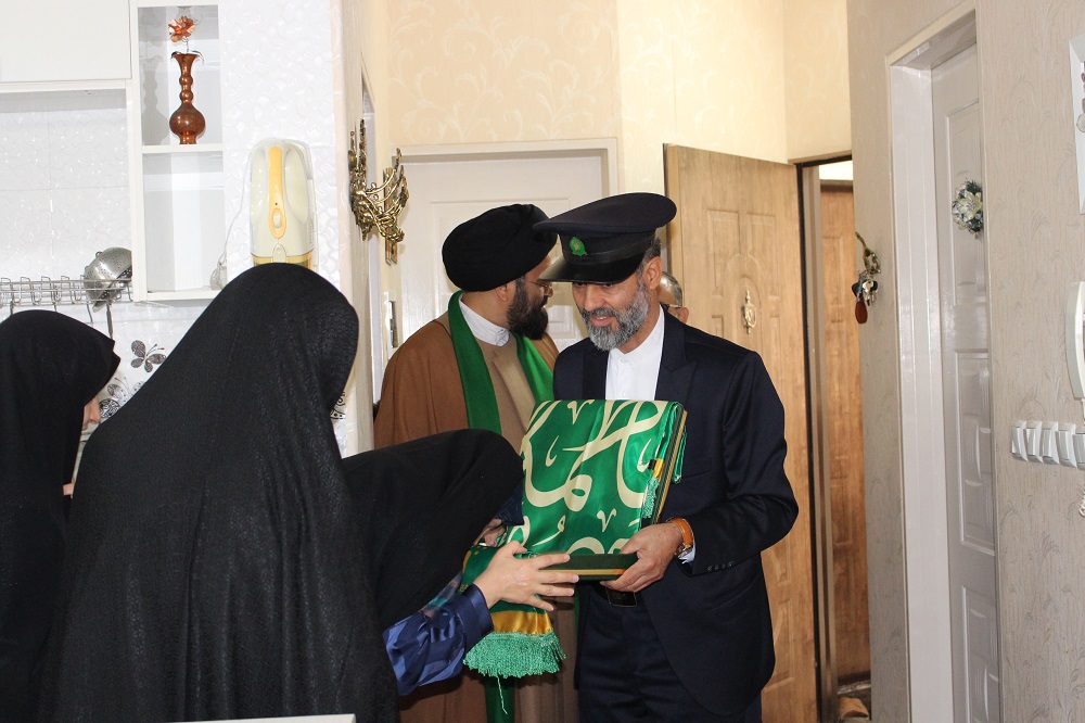 کاروان سفيران کريمه