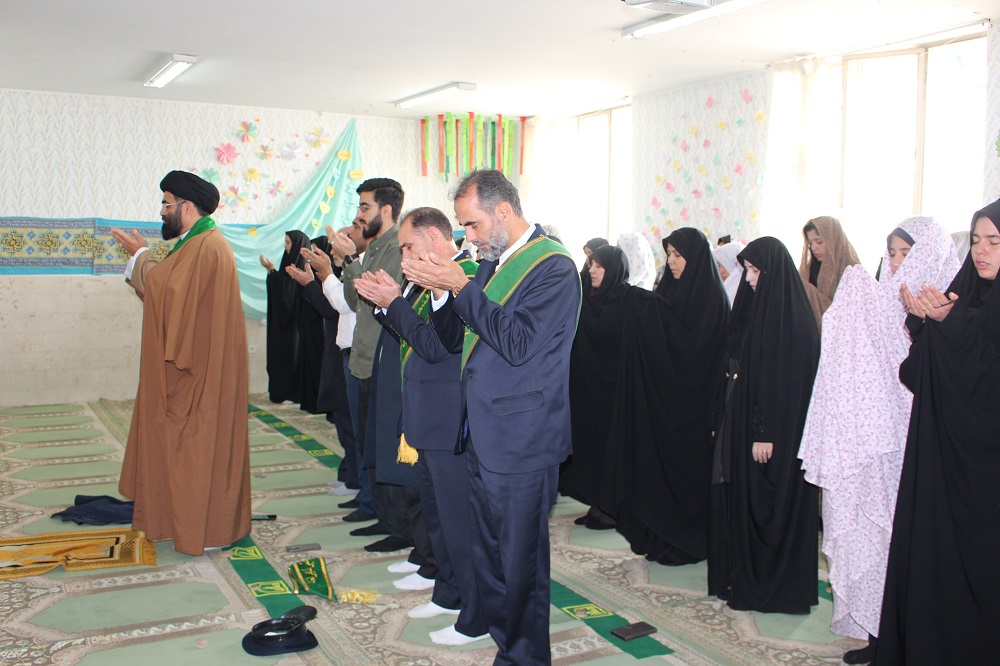 کاروان سفيران کريمه